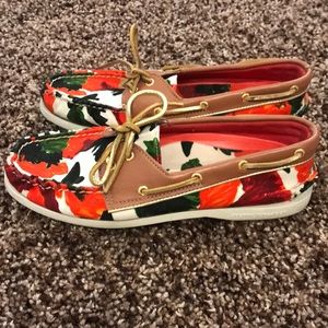 EUC Milly by Sperry Topsider shoes. Size 9.5